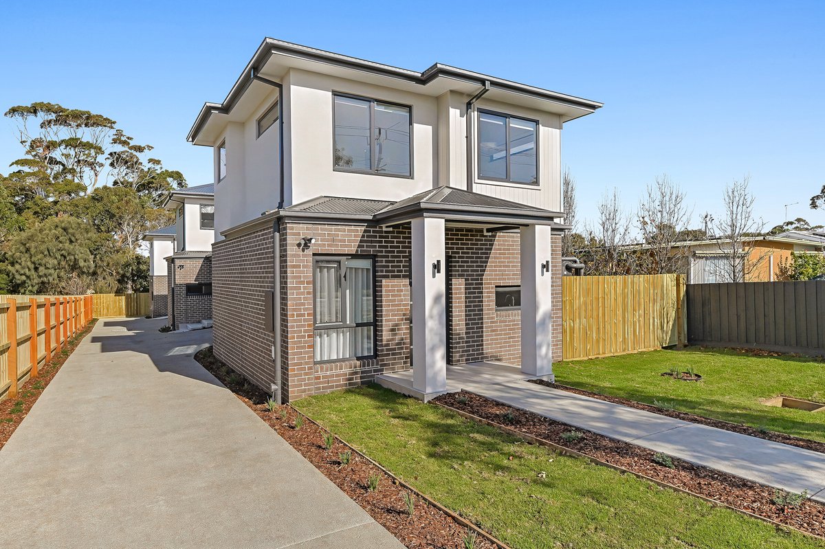 1 / 215 Eastbourne Road ROSEBUD - 3 bedroom property