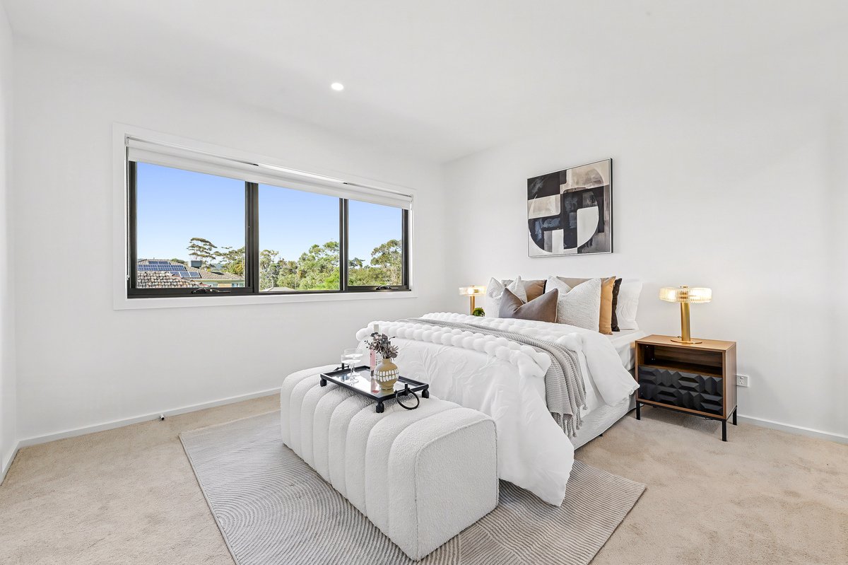 1 / 215 Eastbourne Road ROSEBUD - Residential for sale