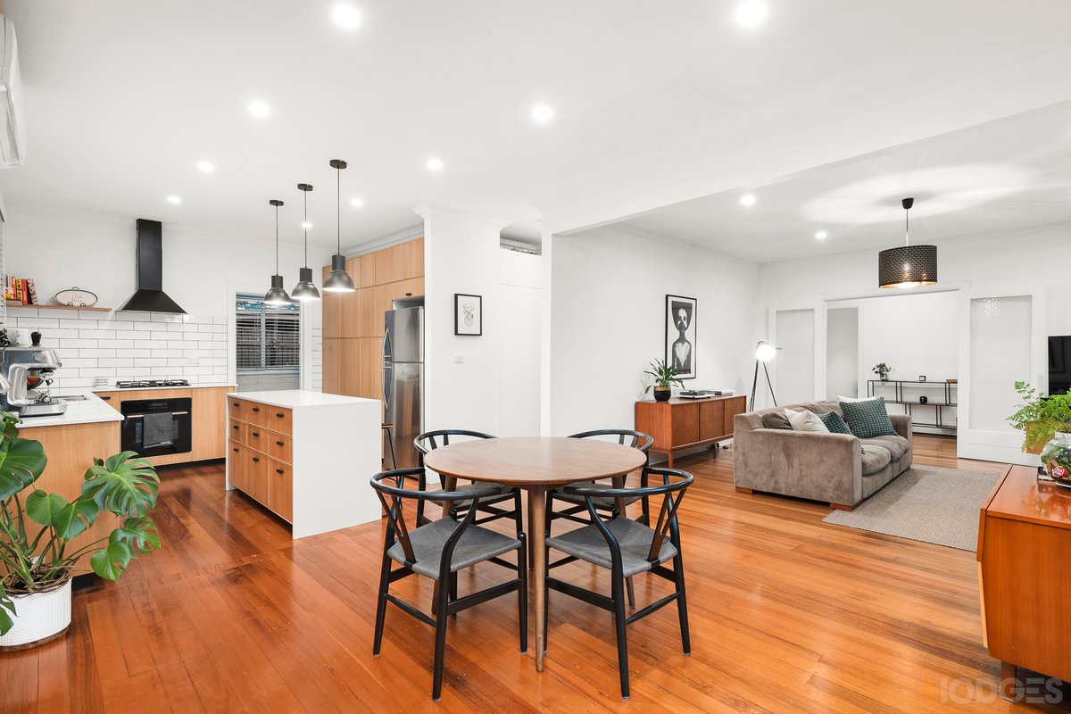1 / 22 Gleniffer Avenue Brighton East - Residential for sale