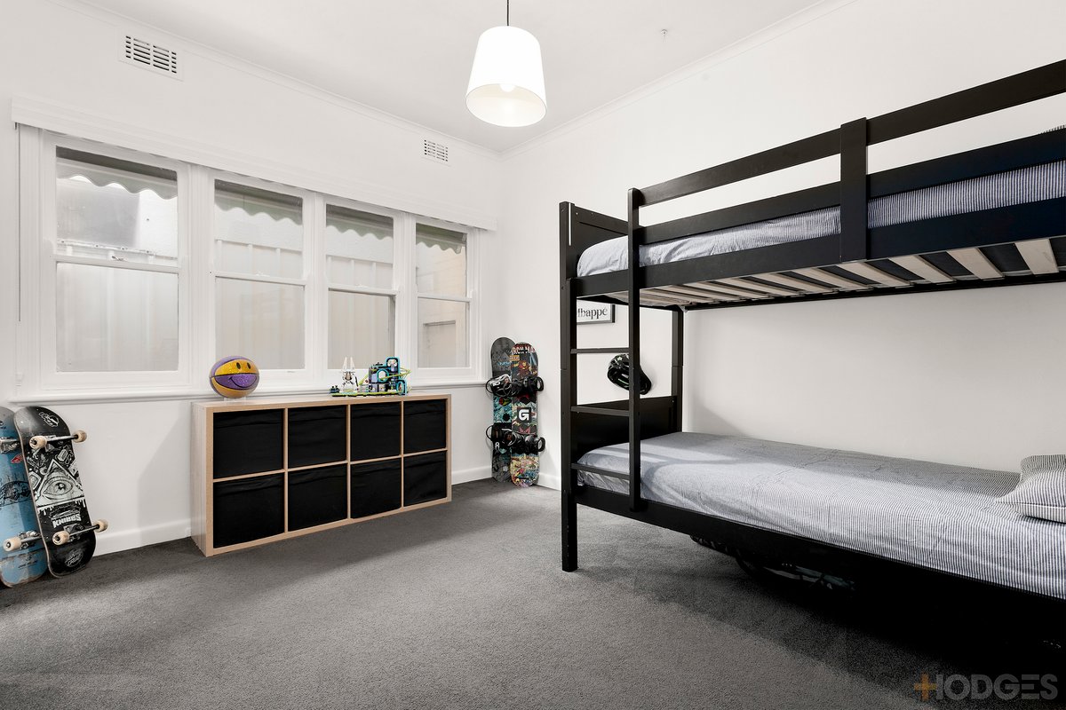 1 / 22 Gleniffer Avenue Brighton East - Residential for sale