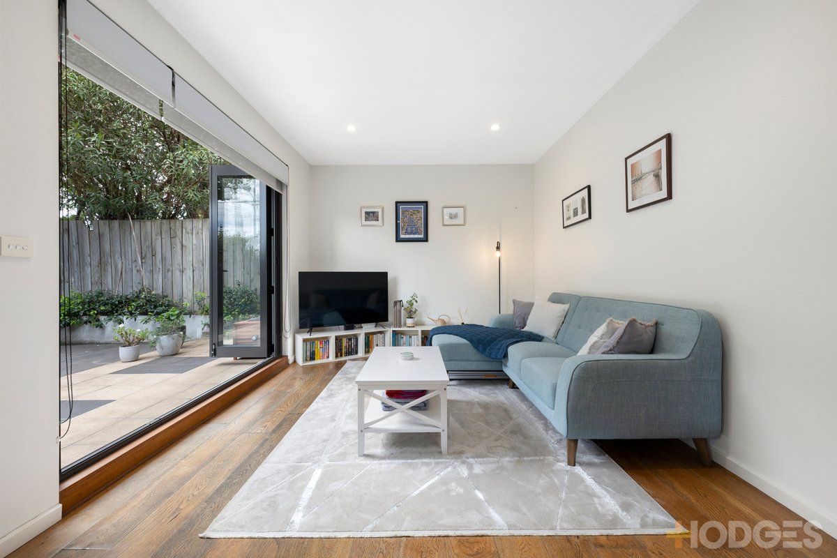 1 / 22 Kooyong Road Caulfield North - Residential for sale