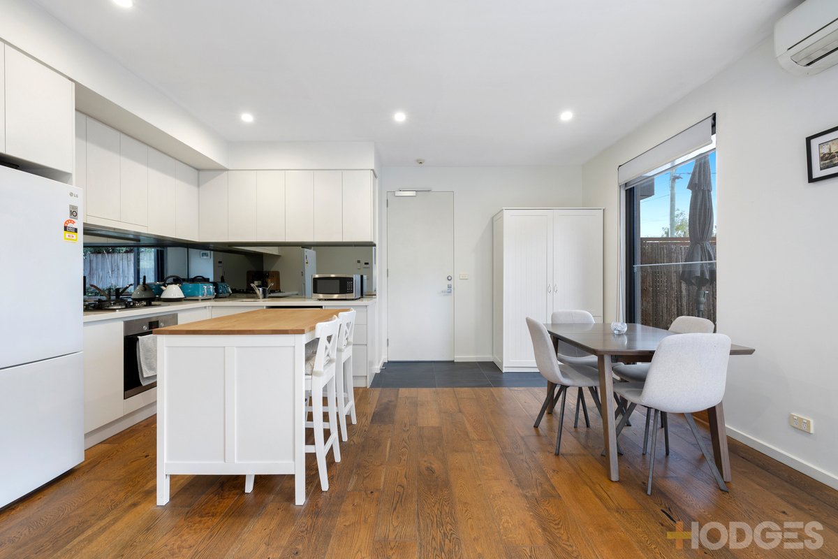 1 / 22 Kooyong Road Caulfield North - Residential for sale
