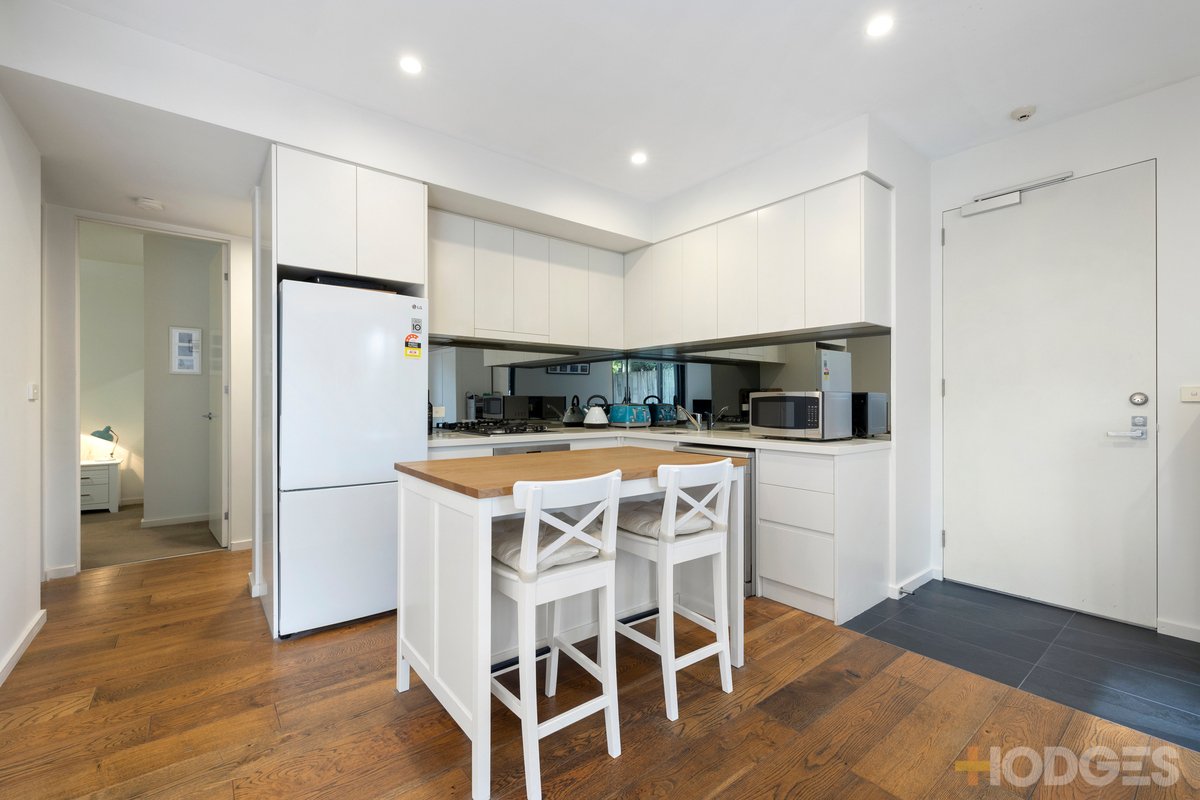 1 / 22 Kooyong Road Caulfield North - Residential for sale