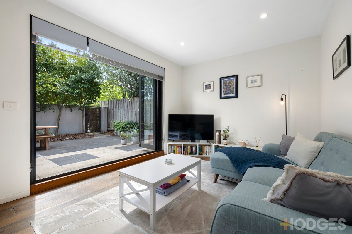 1 / 22 Kooyong Road Caulfield North - Residential for sale