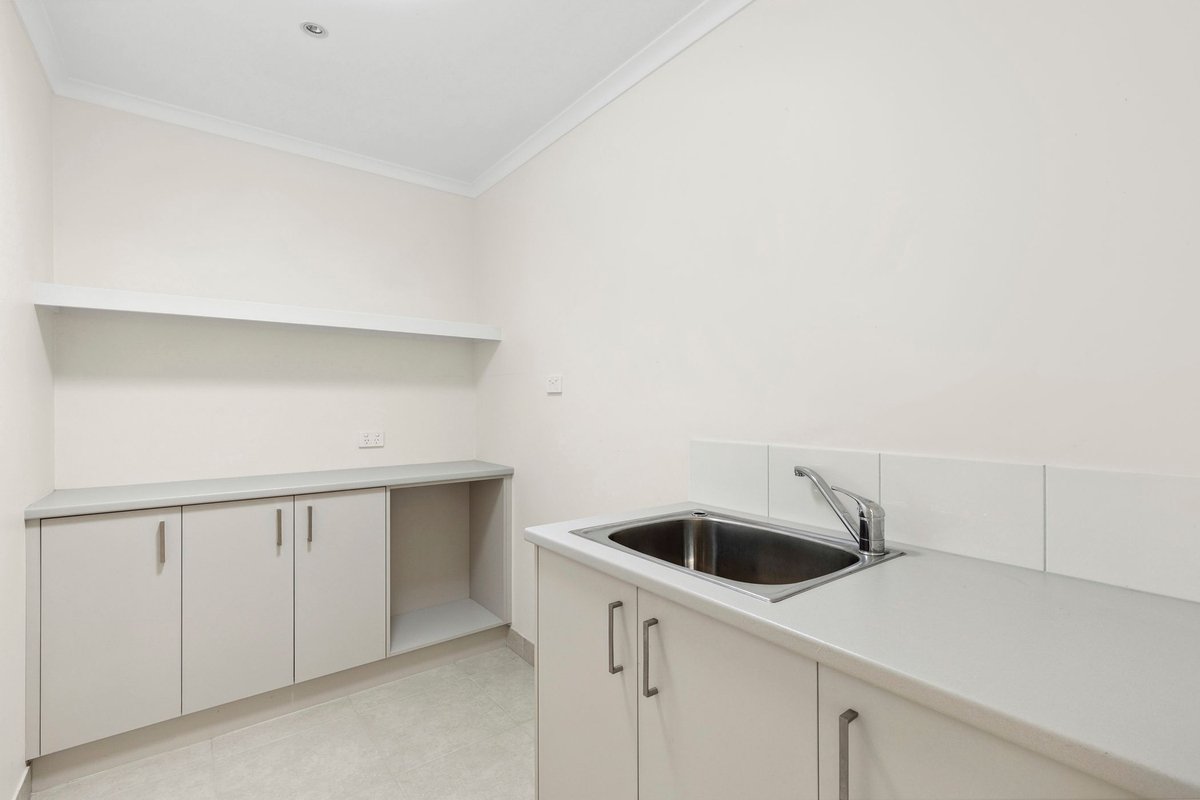 122 Wallington Rd  Ocean Grove - Residential for lease
