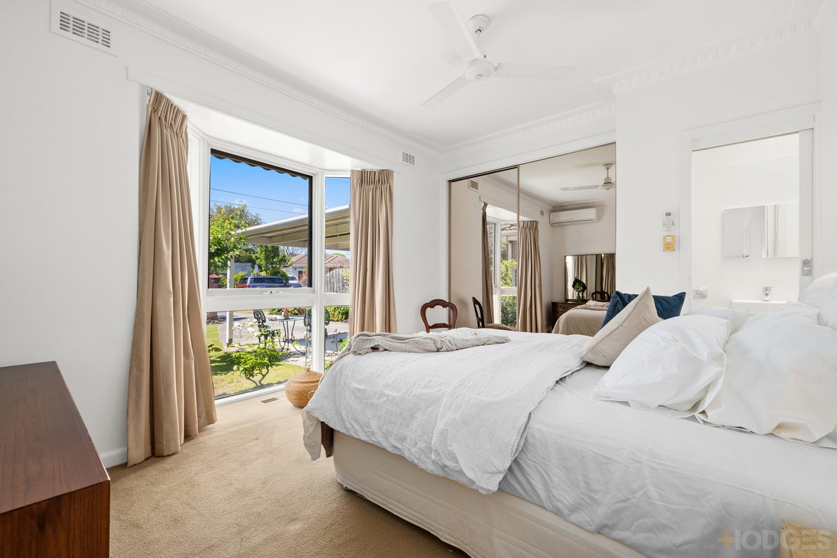 1 / 23 Olympic Avenue Cheltenham - Residential for sale