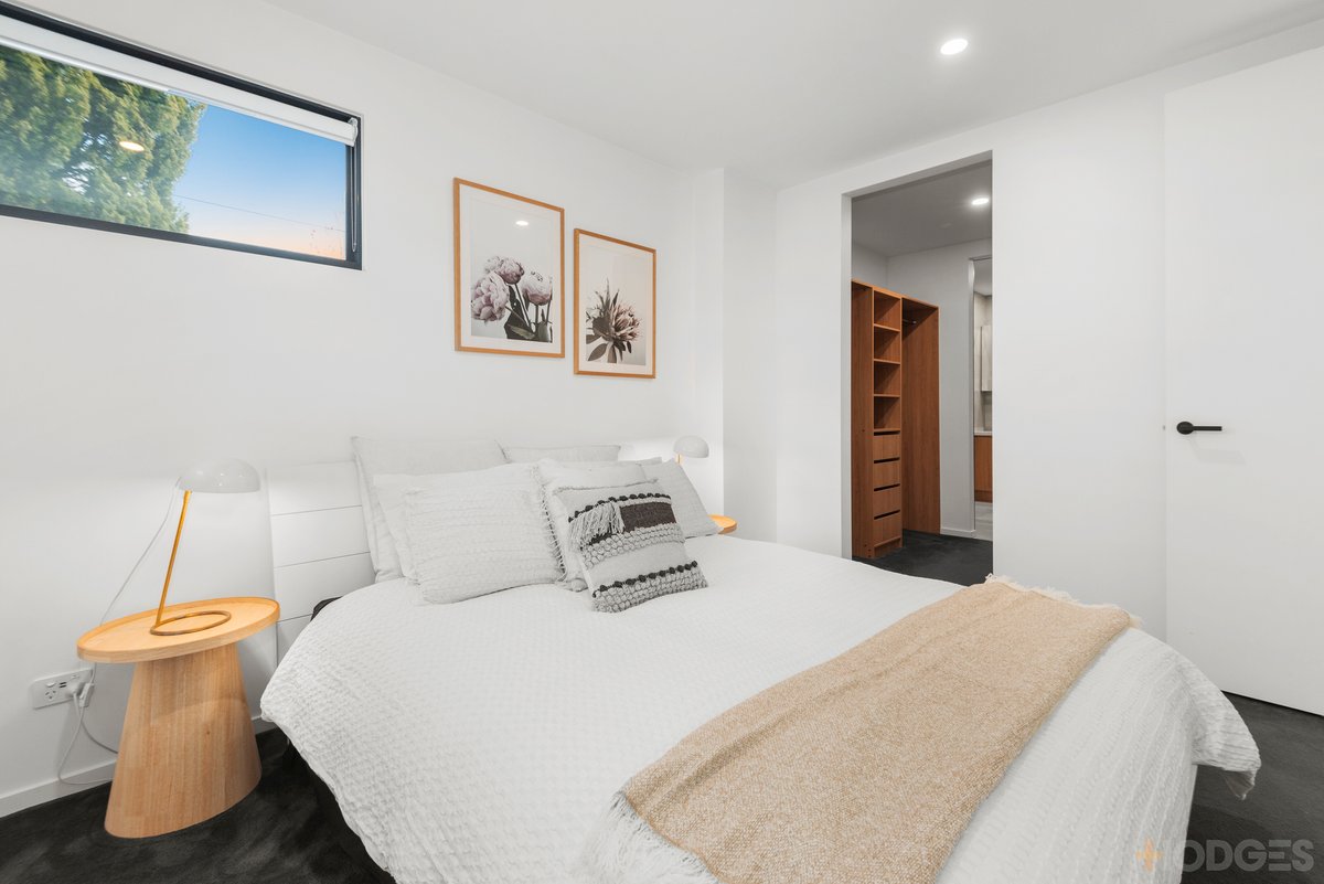 1 / 231 Bluff Road Sandringham - Residential for sale