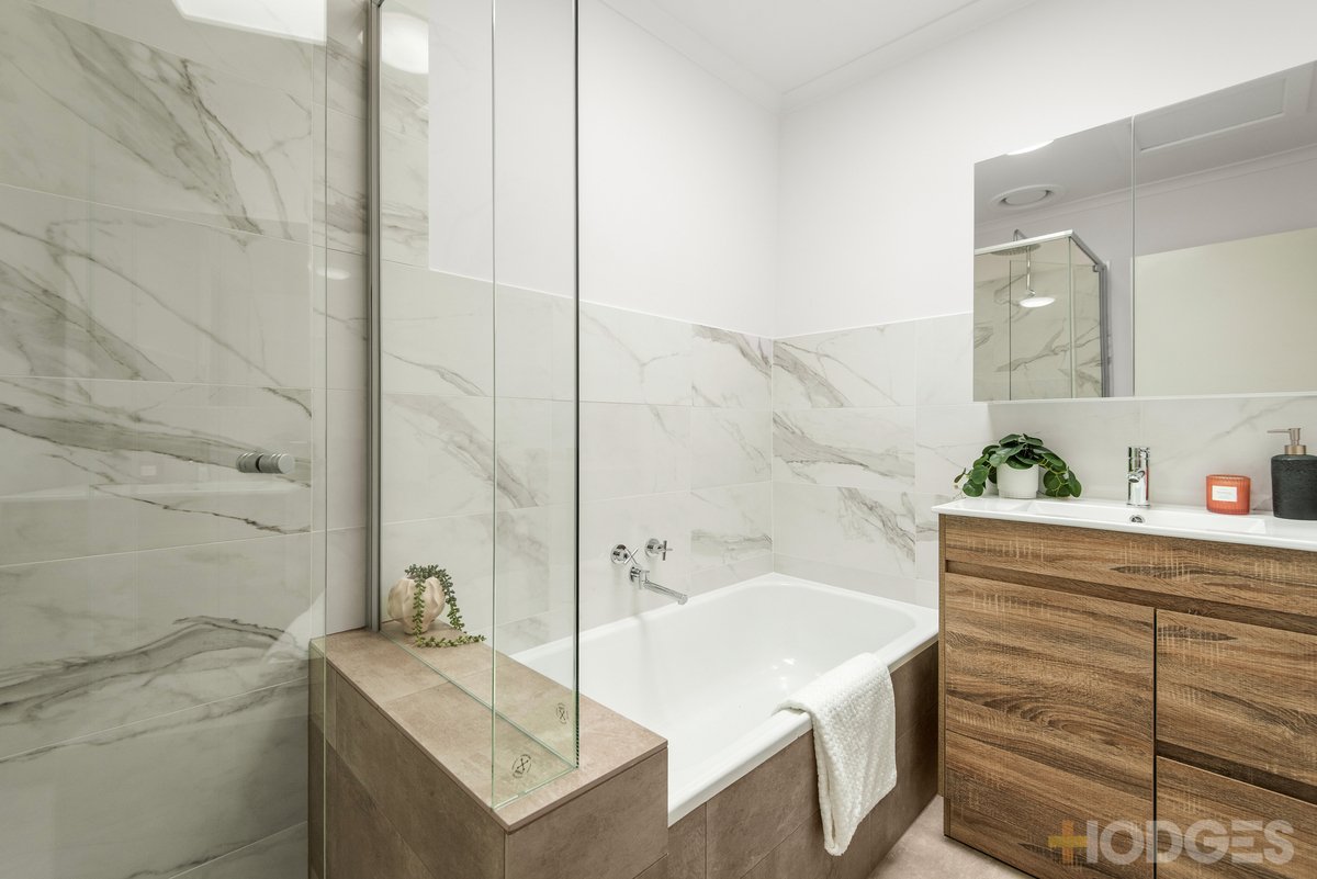 1 / 232 Jasper Road Mckinnon - Residential for sale