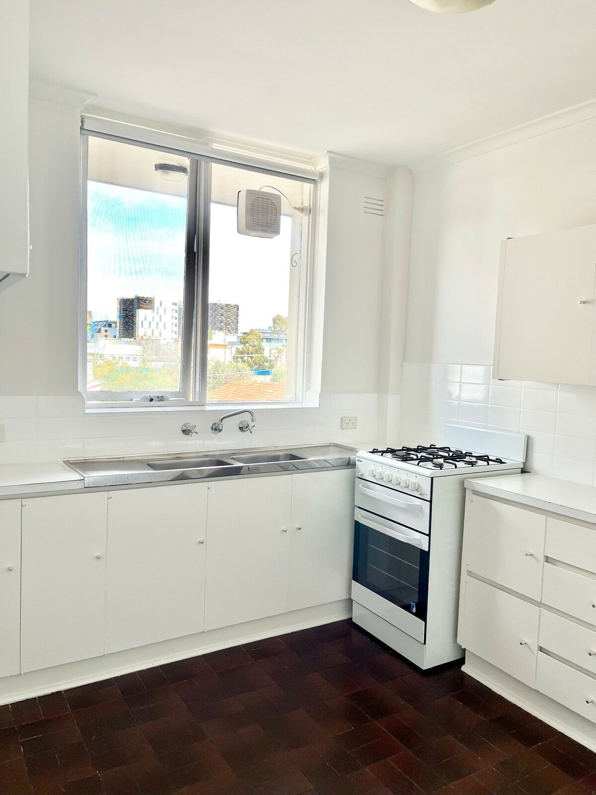 12 / 32 Grosvenor Street SOUTH YARRA - Residential for lease