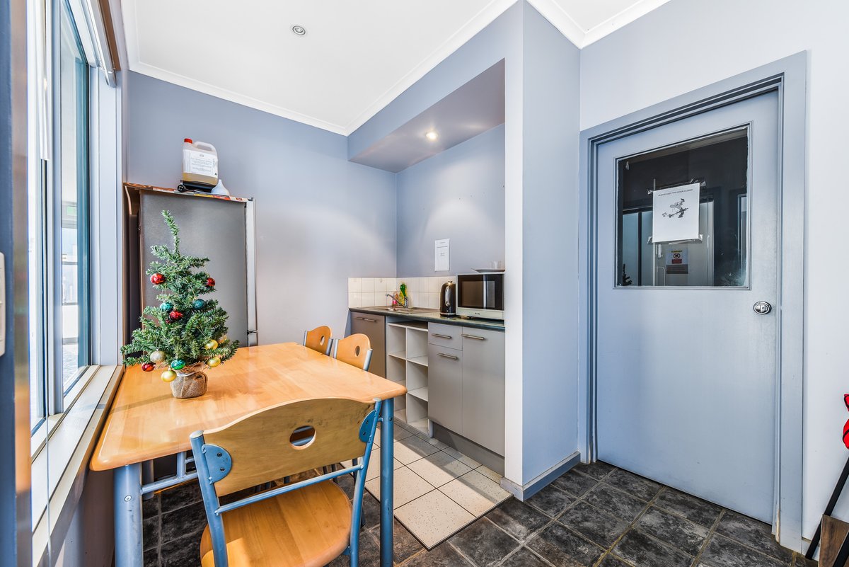 12 / 35-41 Westpool Drive HALLAM - Commercial for sale