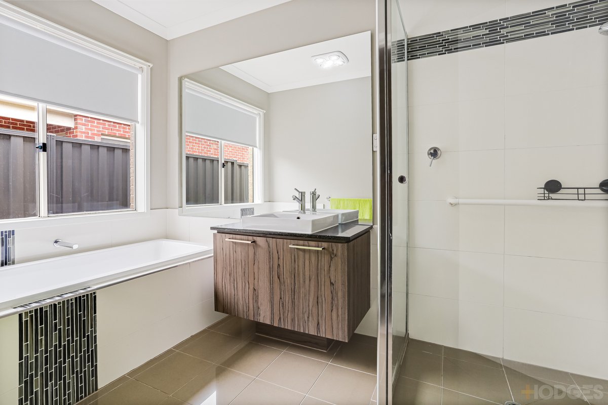 1238 Ison Road Manor Lakes - Residential for sale