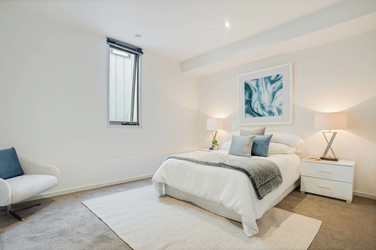 1 / 24 Byron Street NORTH MELBOURNE - Residential for sale