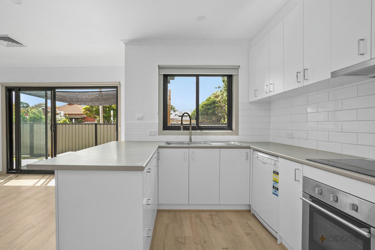 1 / 24 Forence Street Mentone - Residential for lease