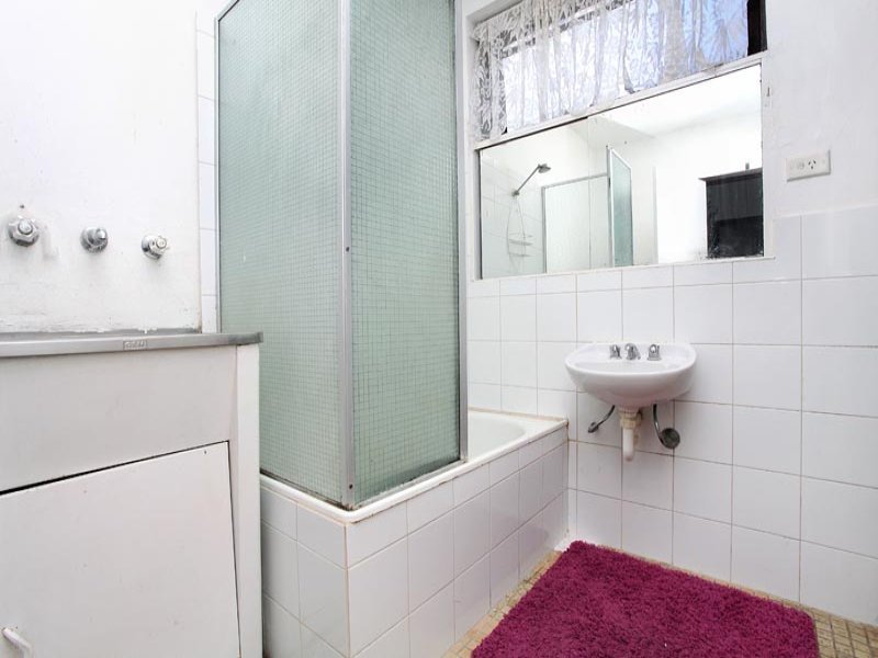 1 / 24 Rooney Street MAIDSTONE - Residential for sale