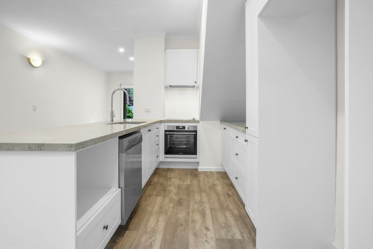 1 / 242 Punt Road Prahran - Residential for lease