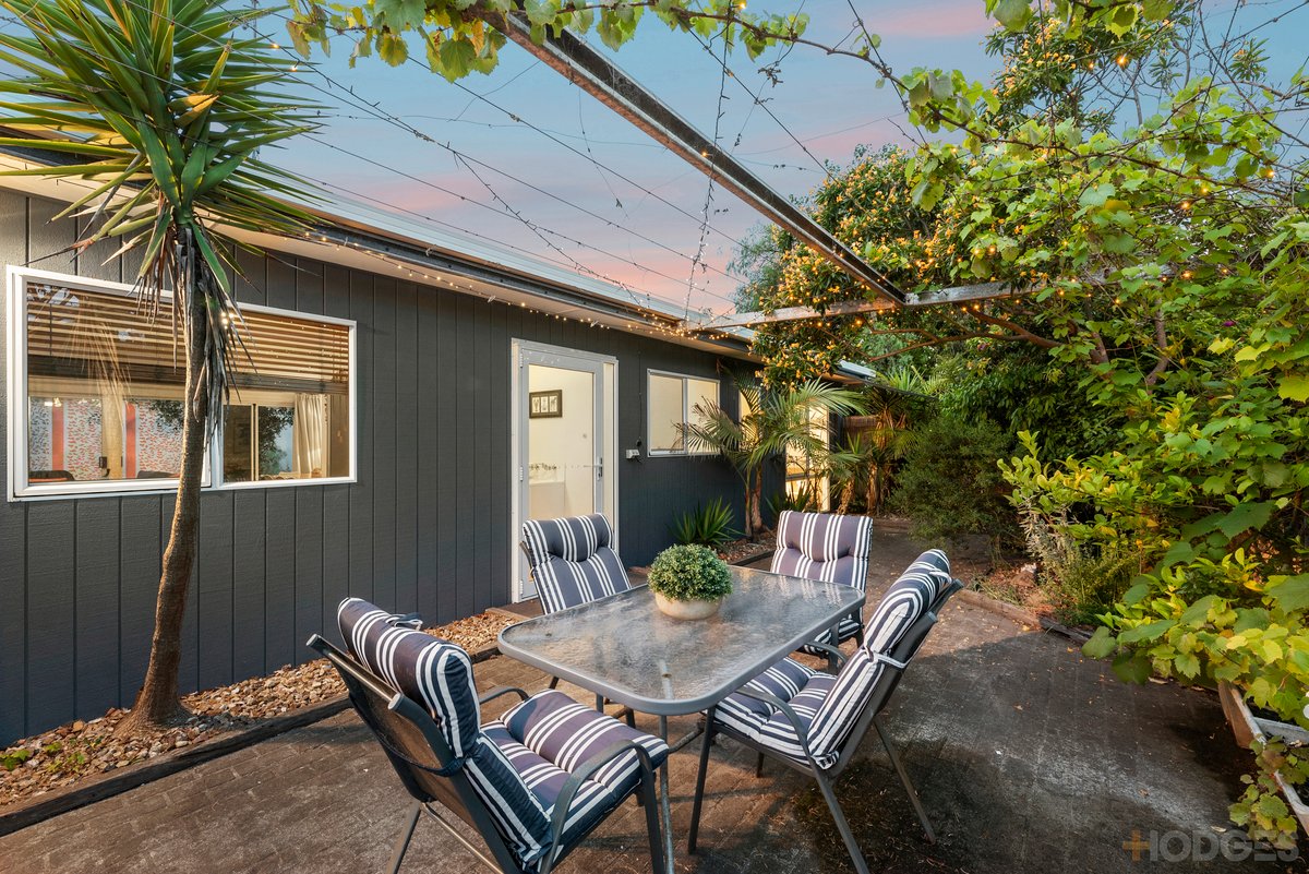 1 / 25 Baker Street Ocean Grove - Residential for sale