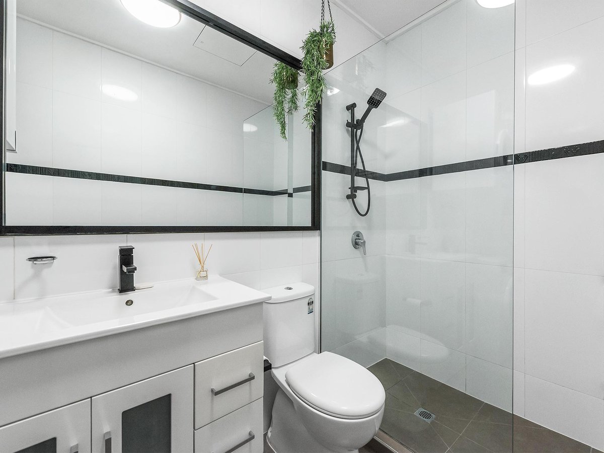 12 / 562 Little Bourke Street MELBOURNE - Residential for sale