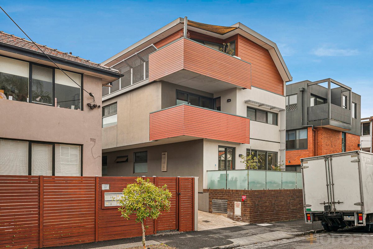 1 / 26 Blenheim Street Balaclava - Residential for sale