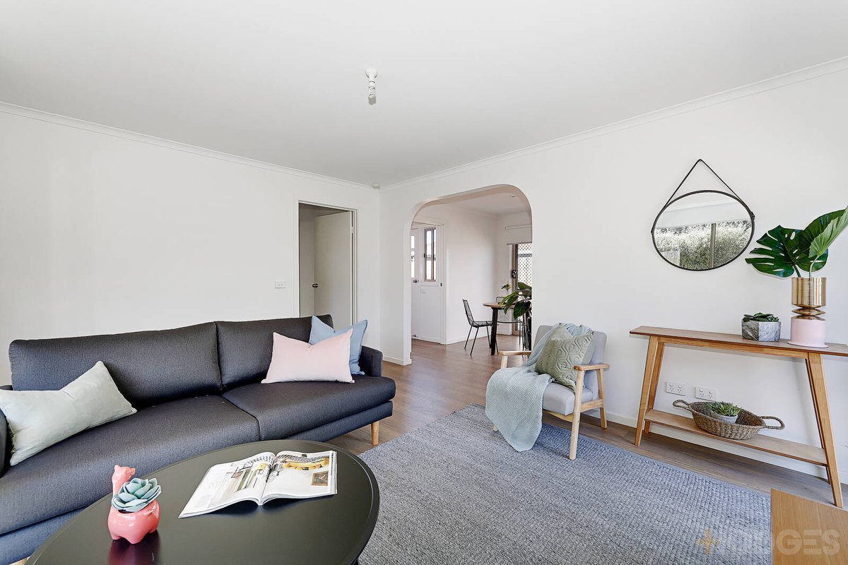 1 / 27 Bruce Street South Altona Meadows - Residential for sale