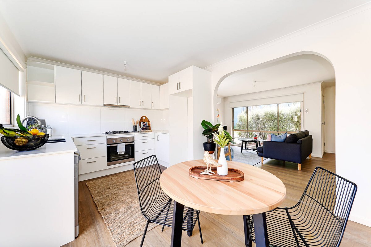 1 / 27 Bruce Street South Altona Meadows - Residential for sale
