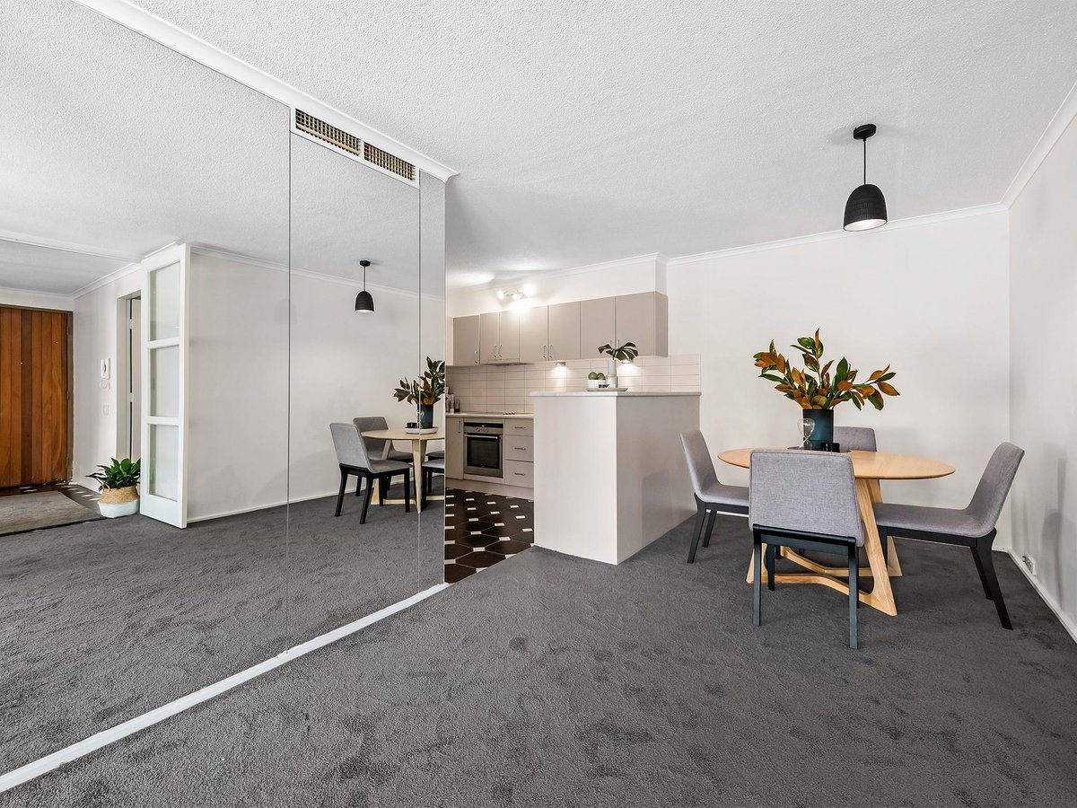 1 / 27 Queens Road MELBOURNE - Residential for sale