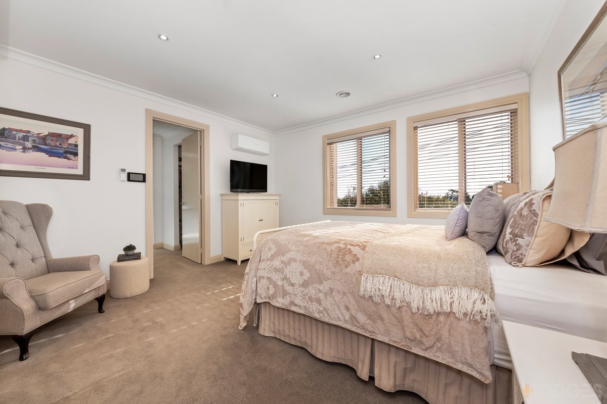 128 Linacre Road Hampton - Residential for sale