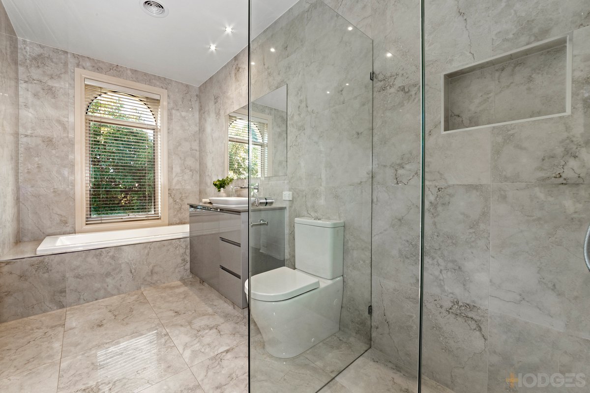 128 Linacre Road Hampton - Residential for sale