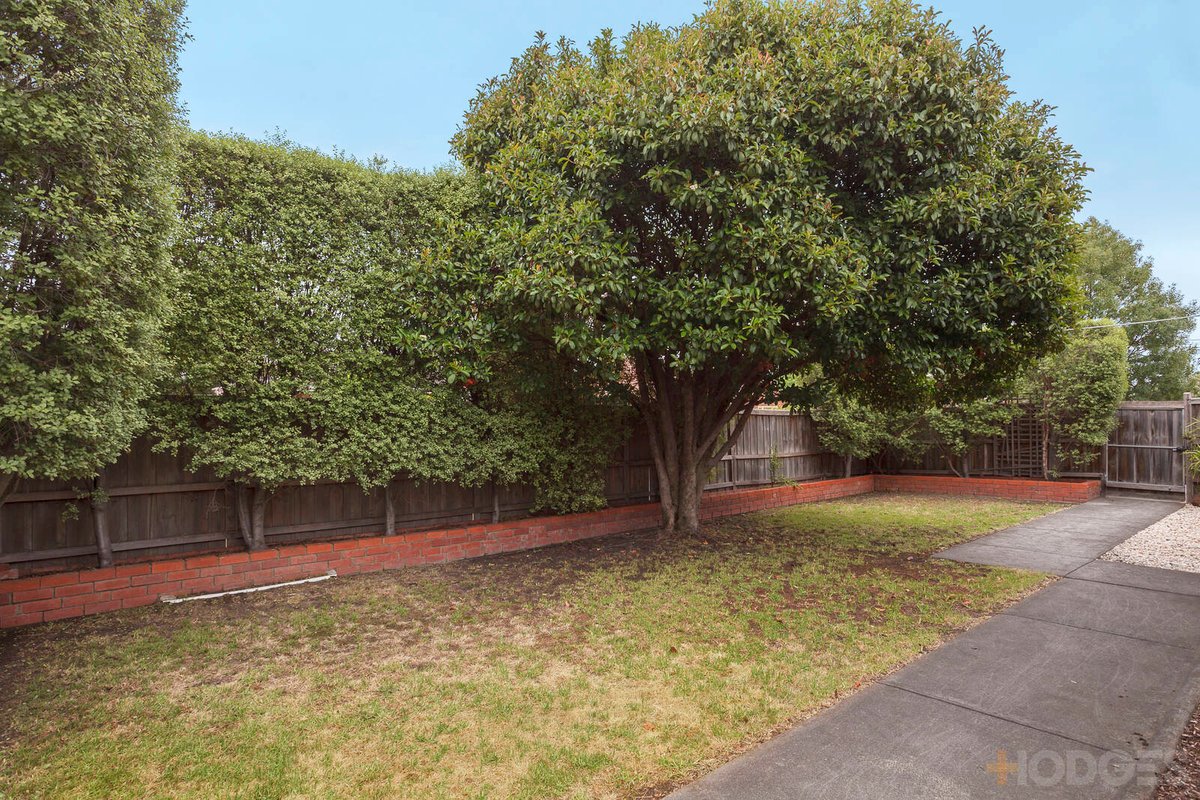1 / 289 Mckinnon Road Mckinnon - Residential for sale