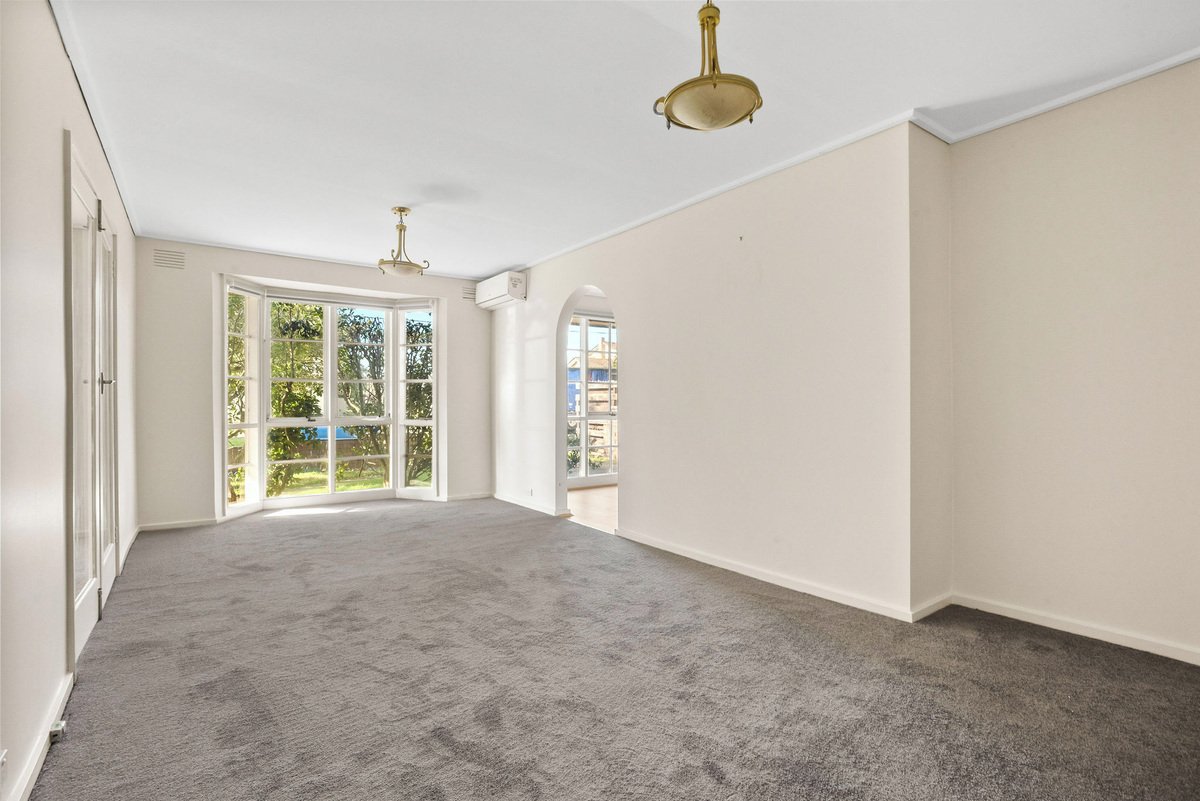 1 / 29 Riviera Street Mentone - Residential for lease