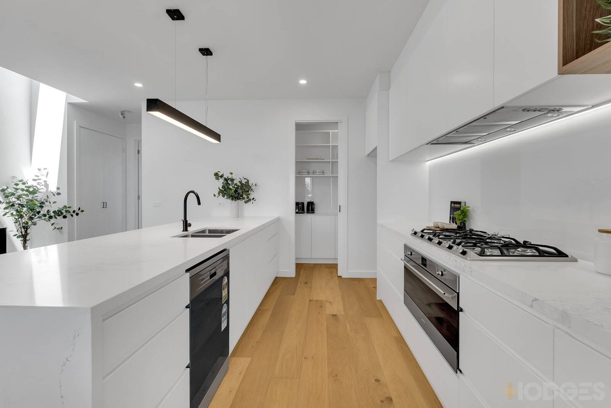 1 / 296 Nepean Highway Edithvale - Residential for sale