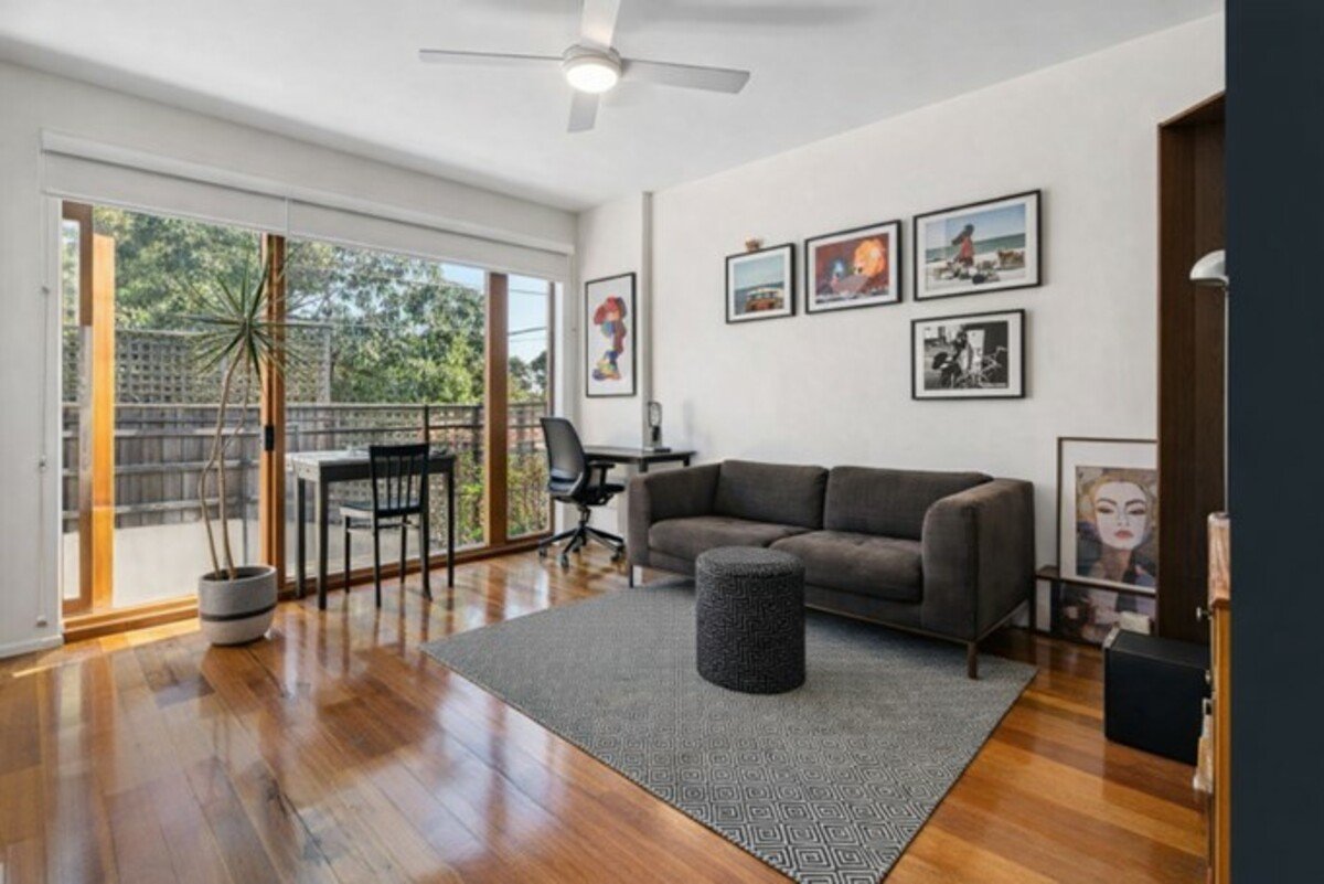 1 / 2A Washington Street Toorak - Residential for lease