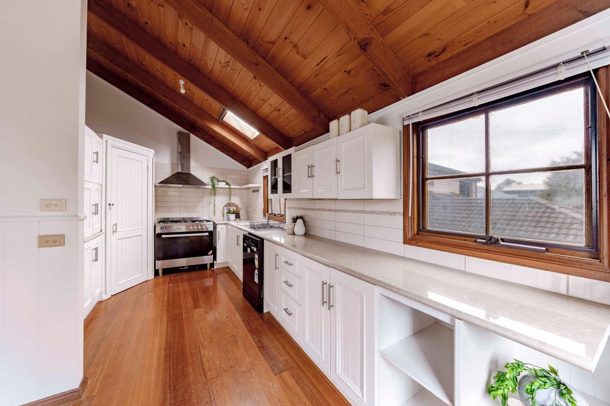 13 Bonnyvale Rd Ocean Grove - Residential for lease