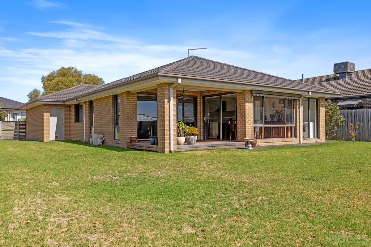 13 Bryden Drive North Wonthaggi - Residential for sale