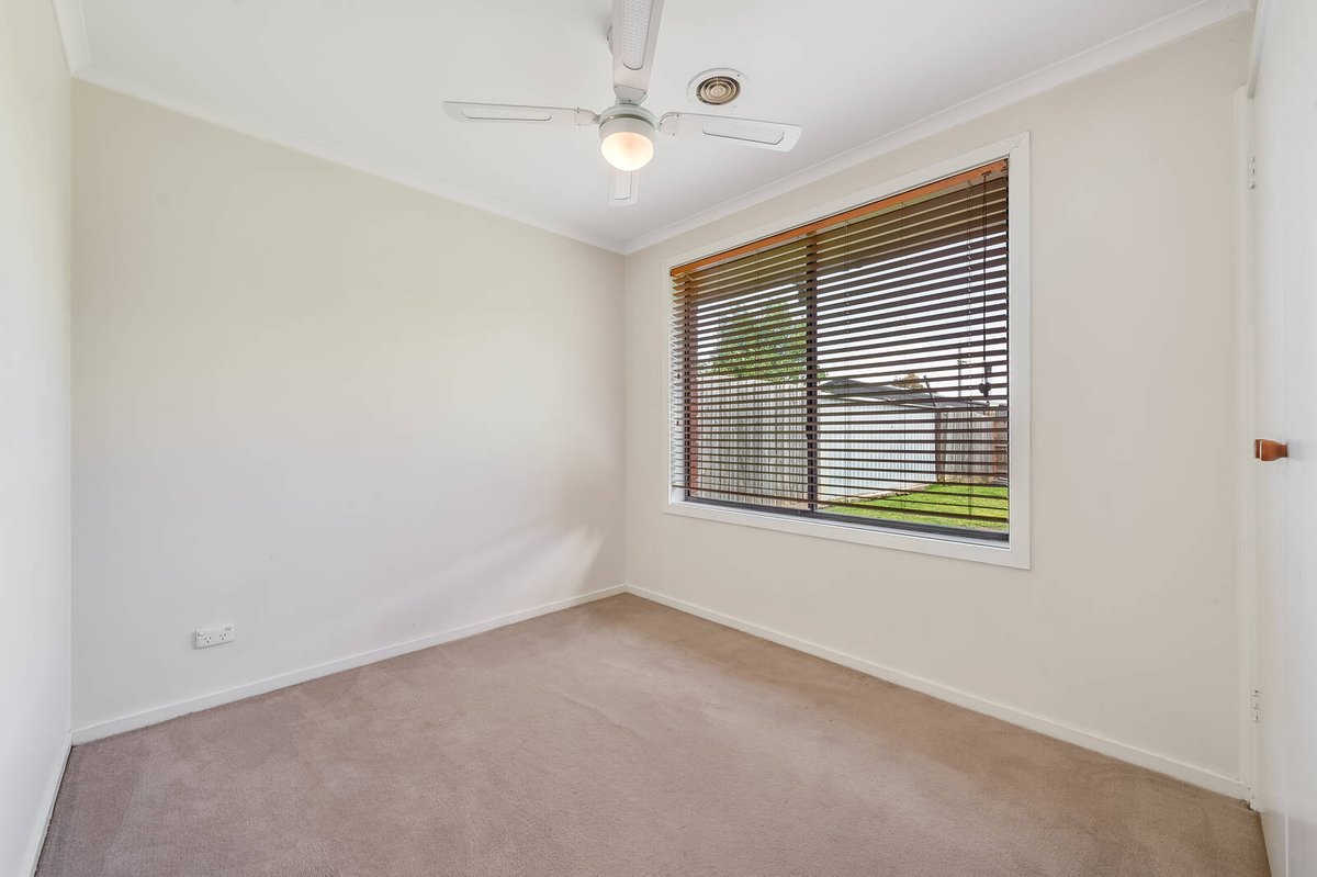 13 Earling Close Wyndham Vale - Residential for sale