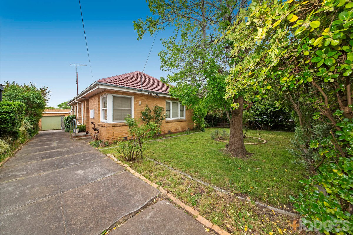 13 Hunter Street Carnegie - Residential for sale