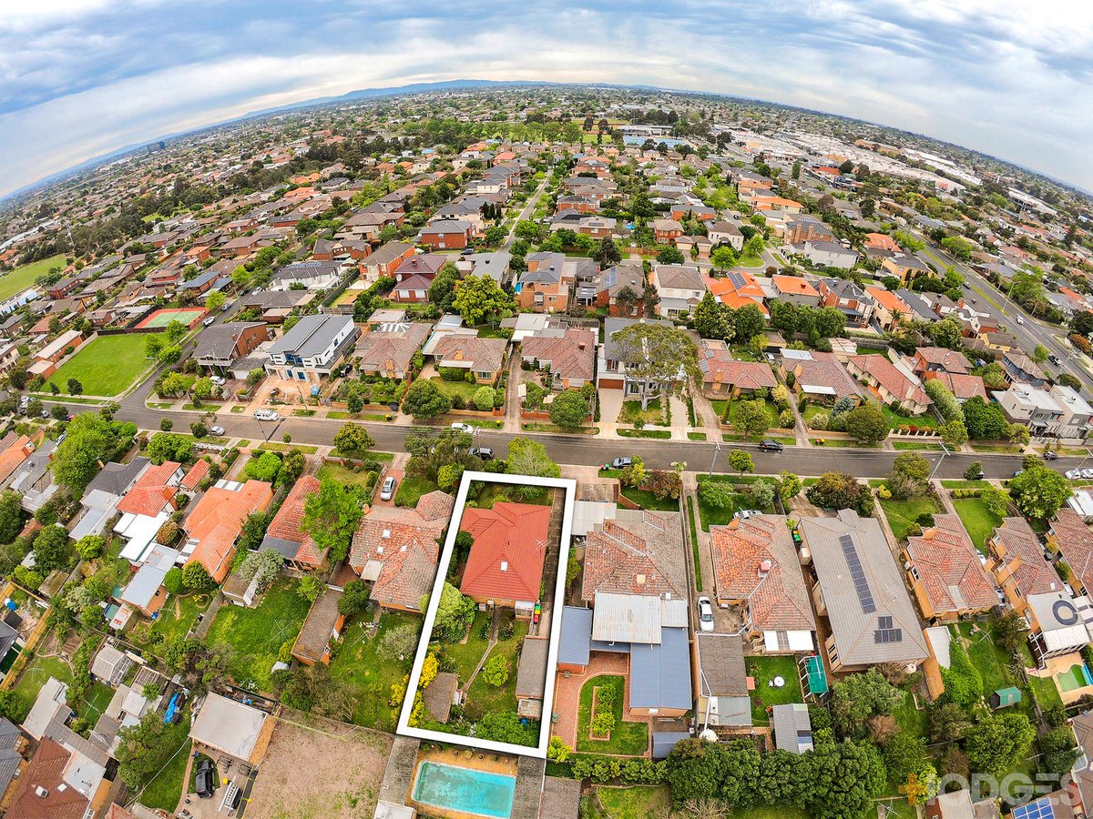 13 Hunter Street Carnegie - Residential for sale