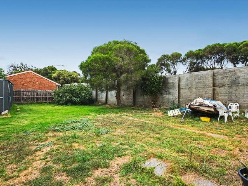 13 Neville Avenue SEAFORD - Residential for sale