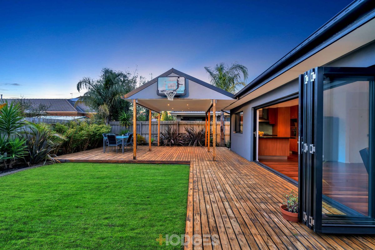13 Reys Close Mordialloc - Residential for sale