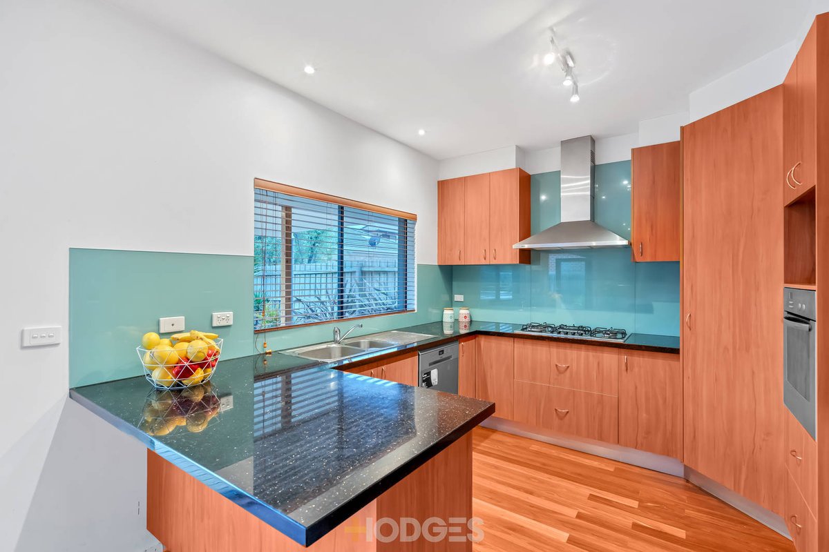 13 Reys Close Mordialloc - Residential for sale