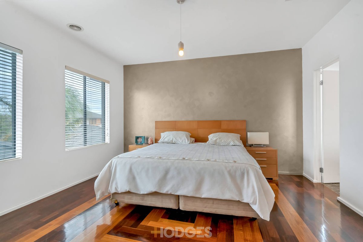 13 Reys Close Mordialloc - Residential for sale