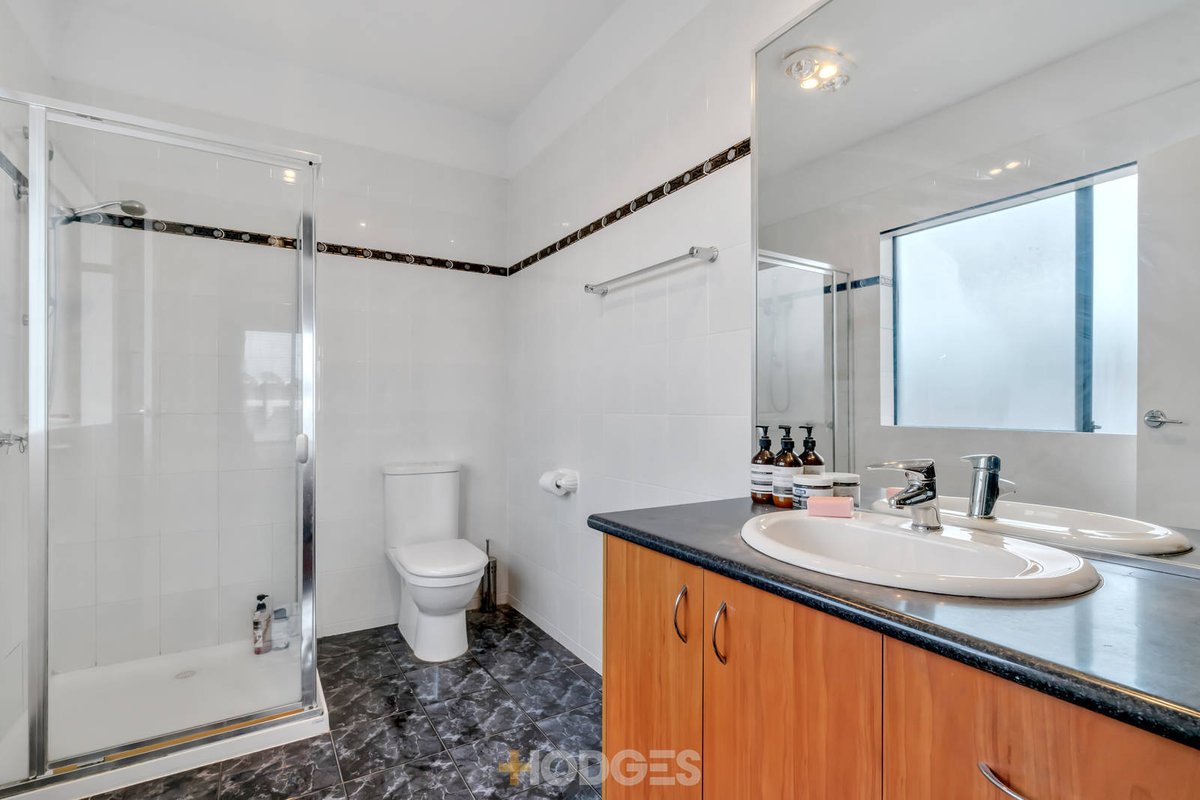 13 Reys Close Mordialloc - Residential for sale