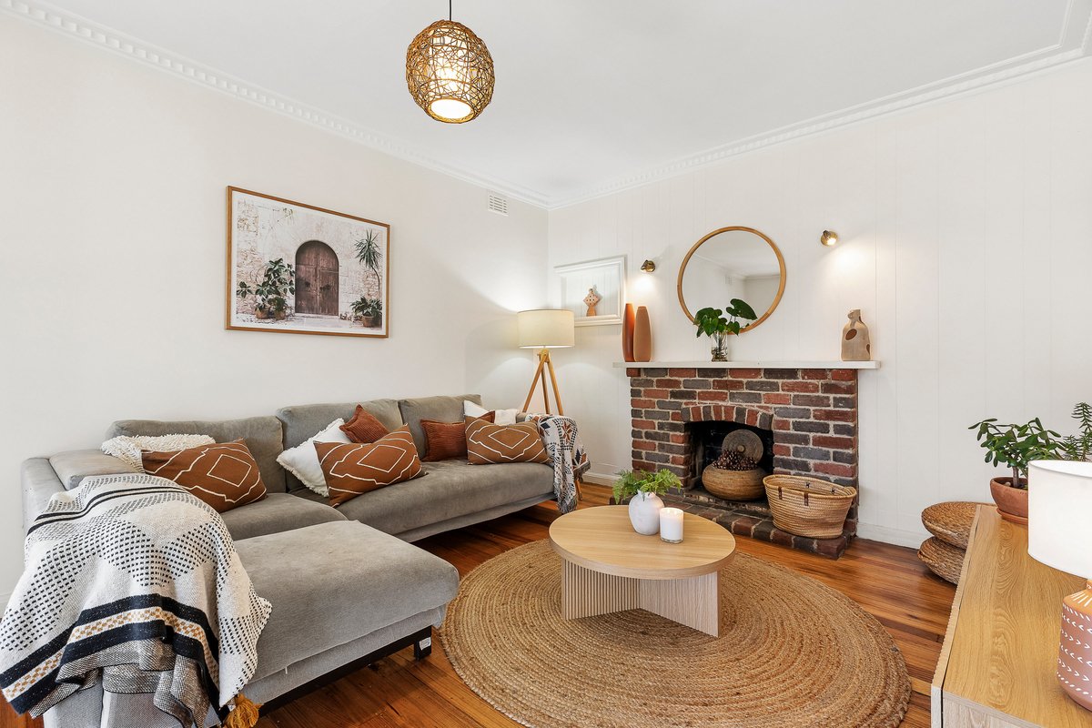 13 Scarlet Street Mordialloc - Residential for sale