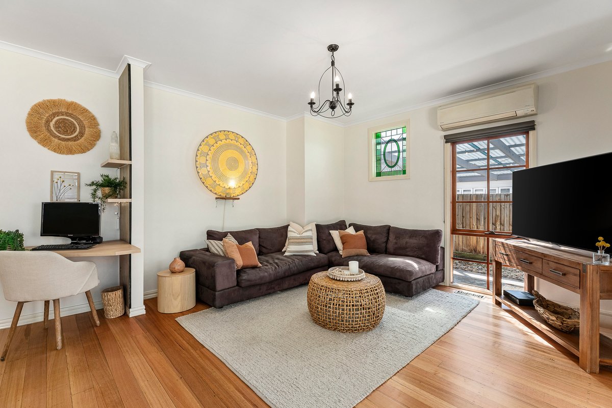 13 Scarlet Street Mordialloc - Residential for sale