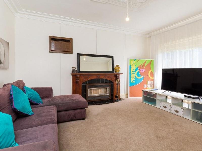 13 Waiora Parade WEST FOOTSCRAY - Residential for sale