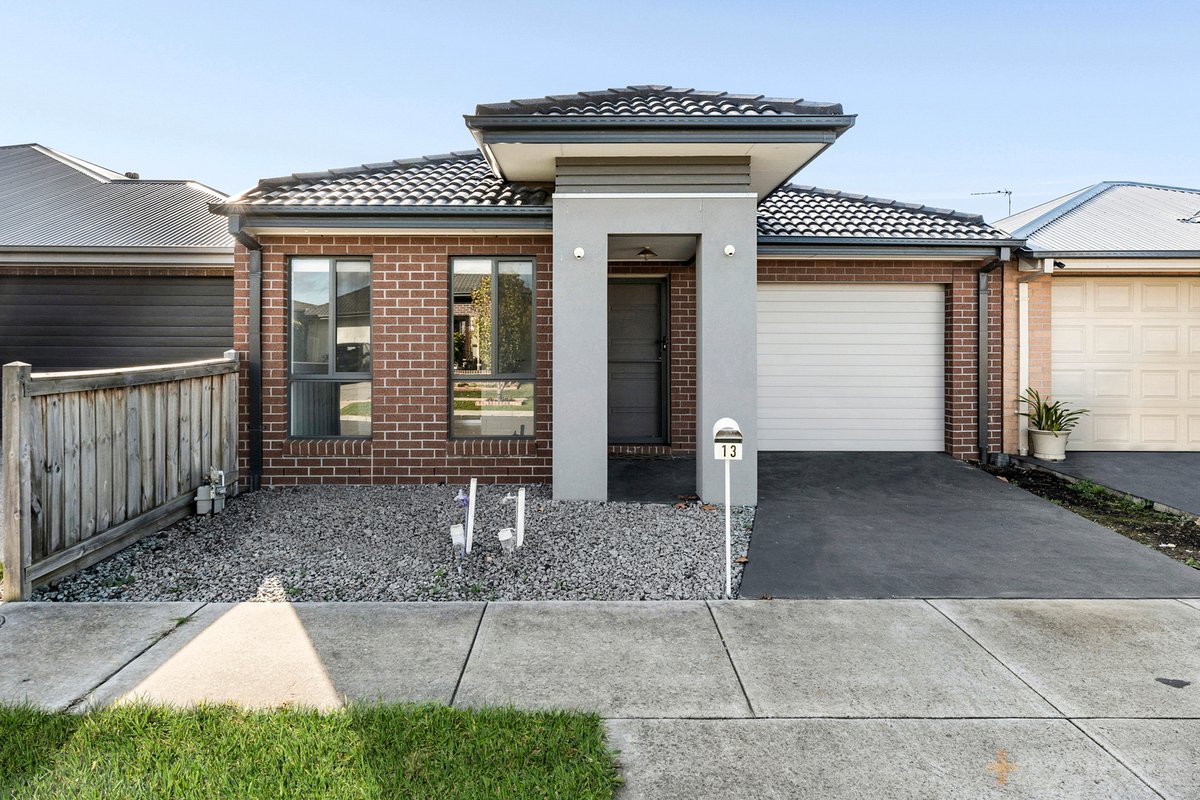 13 Winterfell Road Charlemont - Residential for sale