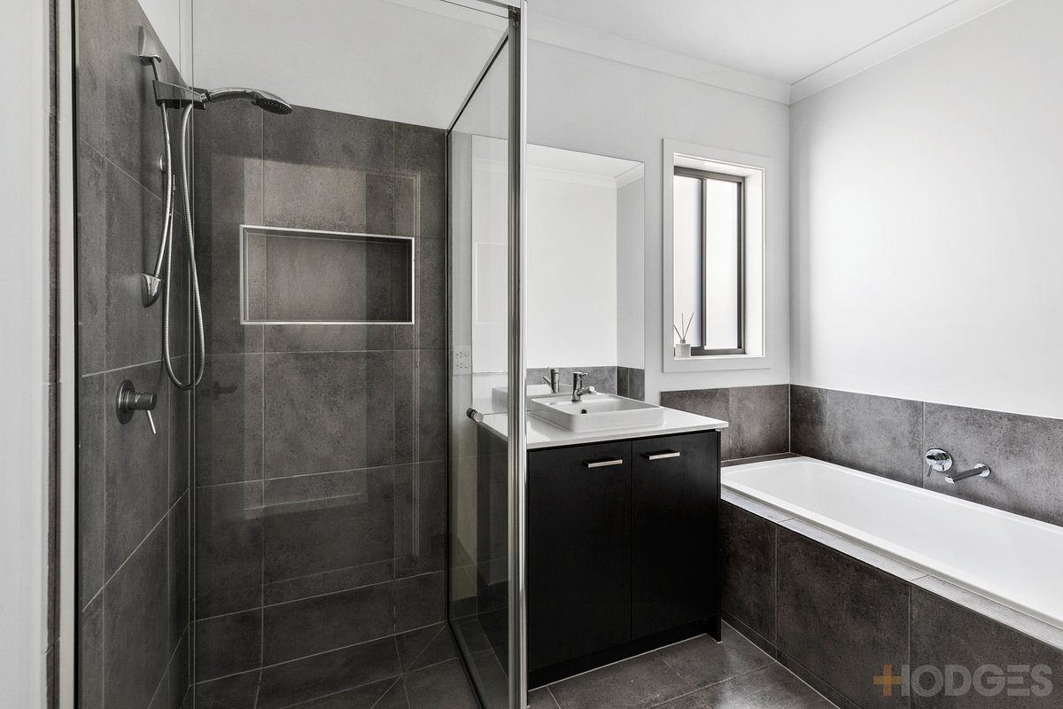 13 Winterfell Road Charlemont - Residential for sale