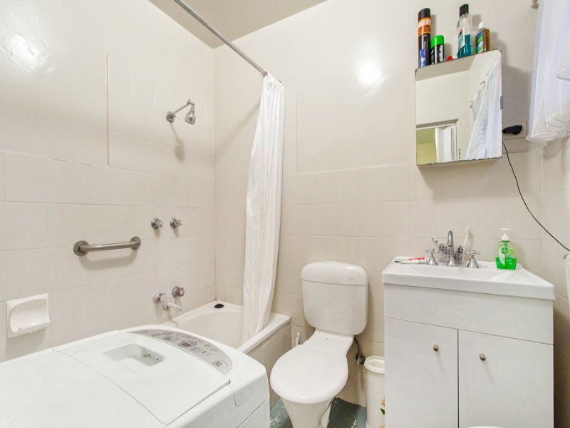 1 / 30 Bishop Street KINGSVILLE - Residential for sale