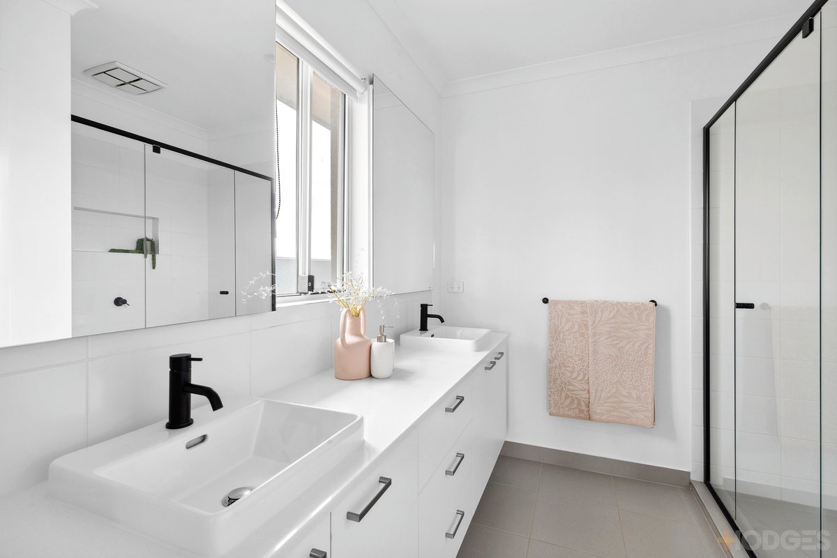 130 Oakdean Boulevard Ocean Grove - Residential for sale