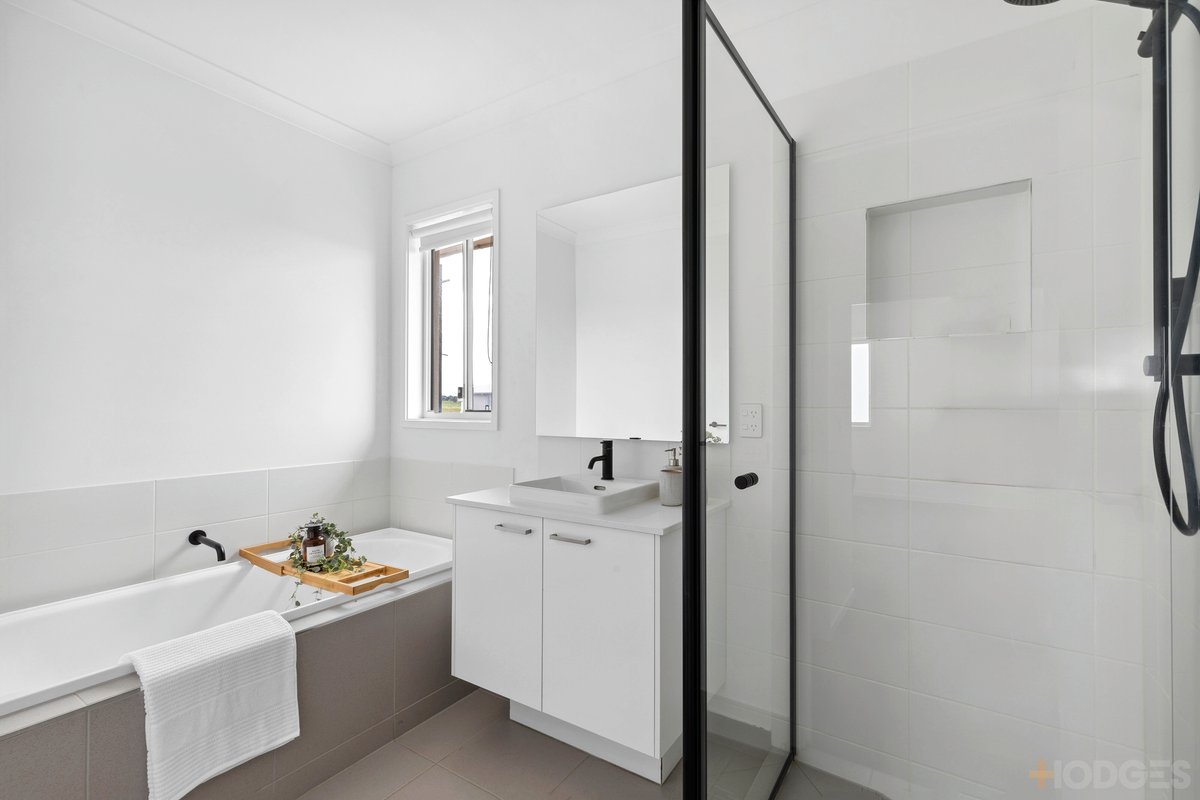 130 Oakdean Boulevard Ocean Grove - Residential for sale