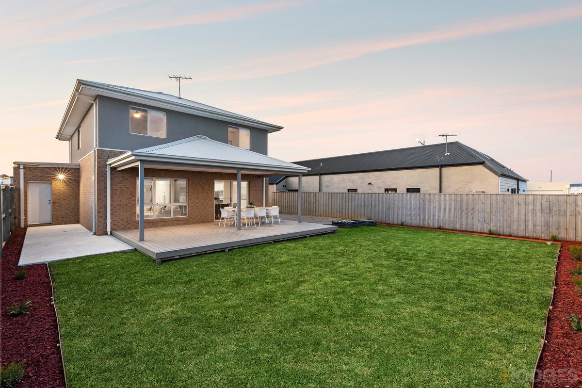 130 Oakdean Boulevard Ocean Grove - Residential for sale